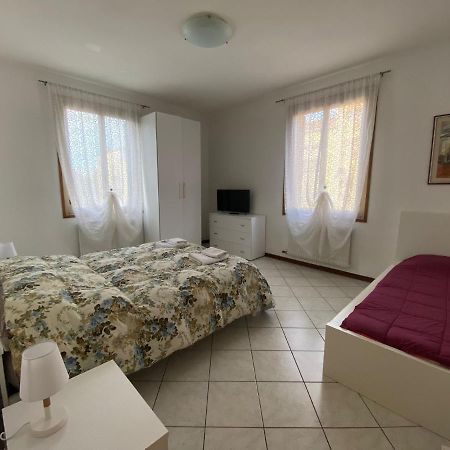 Little&cozy flat near Venice Marghera Exterior foto